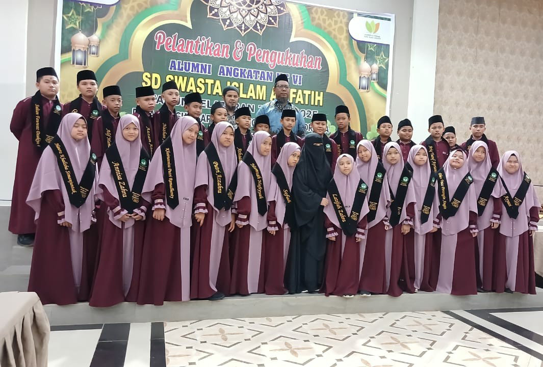 Pelantikan dan Pengukuhan Alumni SD Islam Al Fatih Angkatan VI
